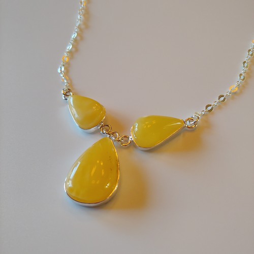 HWG-110 Necklace Yellow 3 Amber Tear Drops $198 at Hunter Wolff Gallery