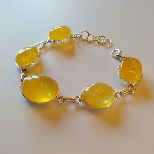 HWG-112 Bracelet yellow, Alternating 5 Ovals with Links $110 at Hunter Wolff Gallery