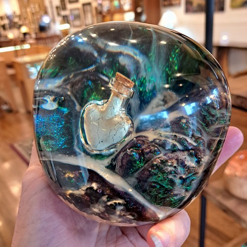 Click to view detail for SH229 Maple & Clear Resin with Glass Bottle $200