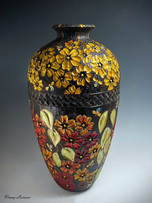 Click to view detail for VL-019 Vase Flowers & Leaves 12x7 $3000