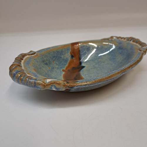 Click to view detail for #250238 Bowl, Small Oval $9.50