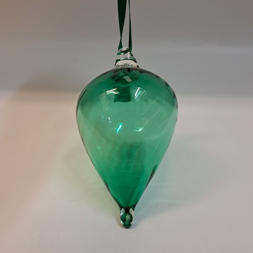 DB-855 Ornament Optic Teardrop Green $35 at Hunter Wolff Gallery