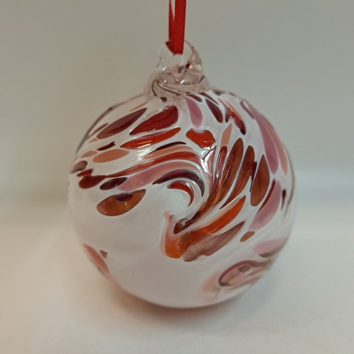 Click to view detail for DB-935 Ornament - Red and White Powder $37