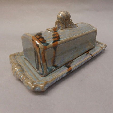 Click to view detail for Butter Dish, Lidded Bluish with Brown Accent