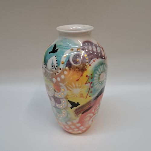 Click to view detail for CP-007 Vase, Abstract with Black Birds $295