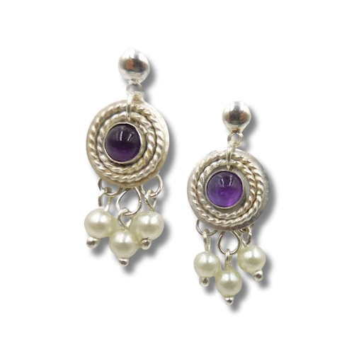 Click to view detail for DKC-2067 Earrings, Round Amethyst Cabochon, 3 Pearls $90