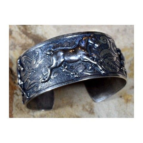 EC-005 Cuff Bracelet Equestrian Classic Running Horse at Hunter Wolff Gallery