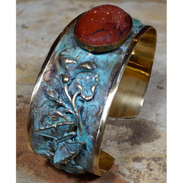 Click to view detail for EC-105 Cuff-Zen Garden Butterflies on Flowers - TQ $192