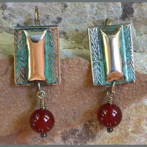 Click to view detail for EC-065 Earrings Roman Bar, Carnelian $75