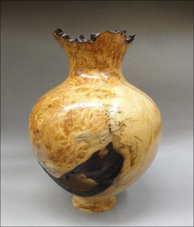 Click to view detail for JW-084 Aspen Burl Vessel $2000