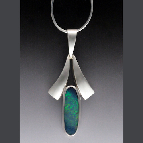 Click to view detail for MB-P267 Pendant, Kumano Sterling and Opal $450