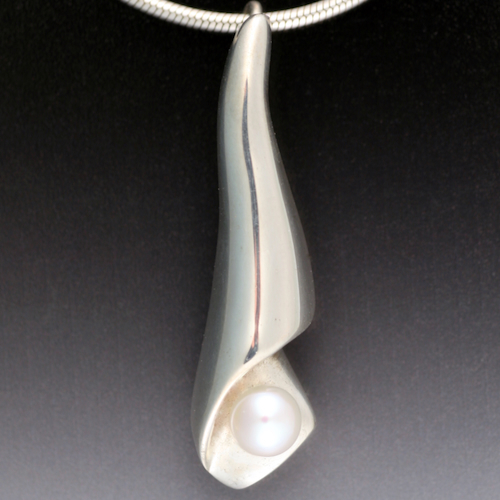 Click to view detail for MB-P7A Pendant Eternity with Akoya pearl $362