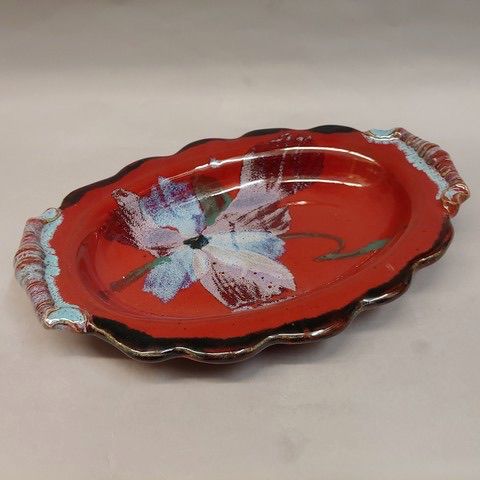 Platter, Small Scalloped 11x8 Red at Hunter Wolff Gallery
