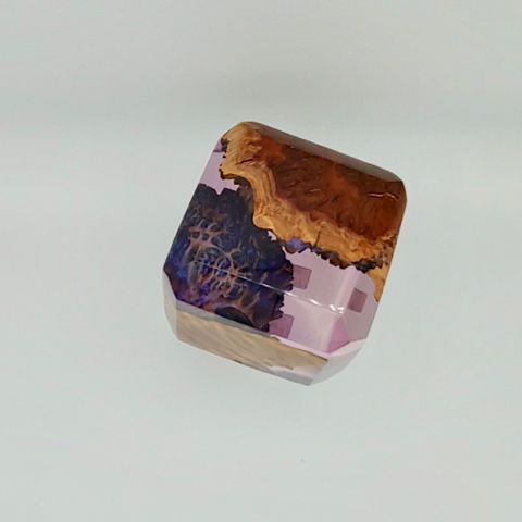 SH087 Amethyst Square / Purple 4.5x4.5 at Hunter Wolff Gallery