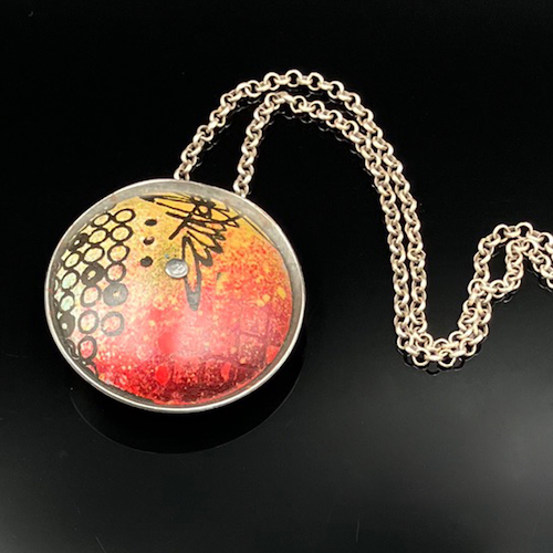 Click to view detail for TC-050 Necklace, Round Dome Sunset $145