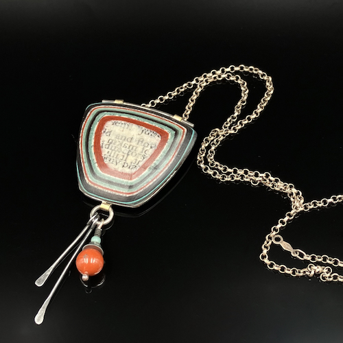 Click to view detail for TC-051 Necklace, Denim/Red/Pages & Dangles $175