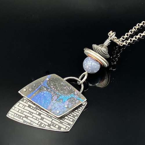Click to view detail for TC-063 Pendant, Stacked, Ink/Iris/Granite $210