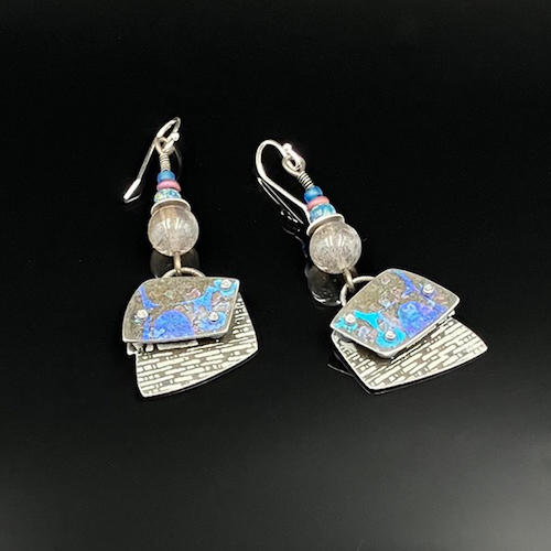 Click to view detail for TC-066 Earrings, Ink/Iris/Granite Layered $135