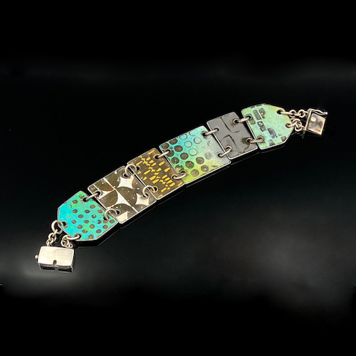 Click to view detail for TC-072 Bracelet, Turquoise/Grass/Granite/B&W Tall Segment $245