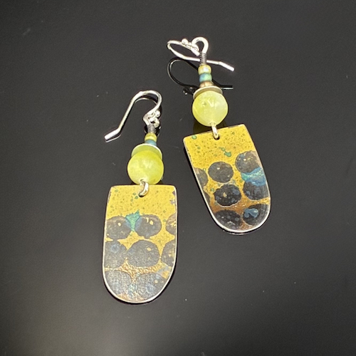 Click to view detail for TC-104 Earrings Lime Scoop $95