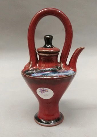 Click to view detail for Miniature Teapot - Red with blue accent