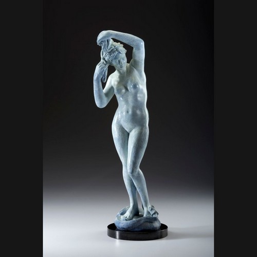 Click to view detail for MB-S060 Venus Of The Reptiles 20x5.5x4.5 $3800