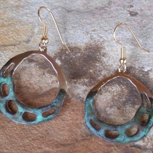 Click to view detail for EC-079 Earrings Perforated Circle Dangle $46