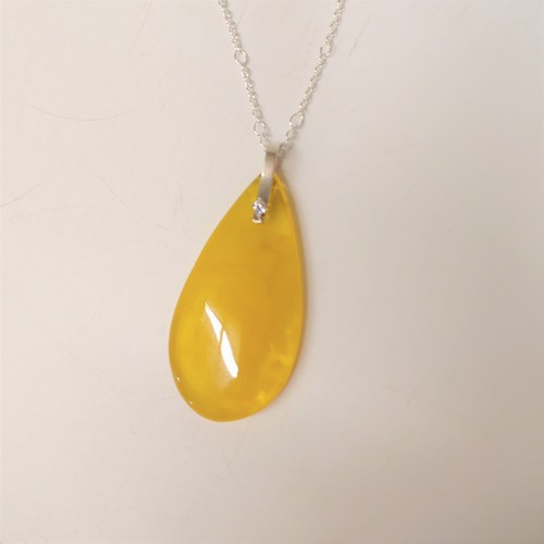 Click to view detail for HWG-101 Pendant Yellow Pear Shape with silver; CZ $74
