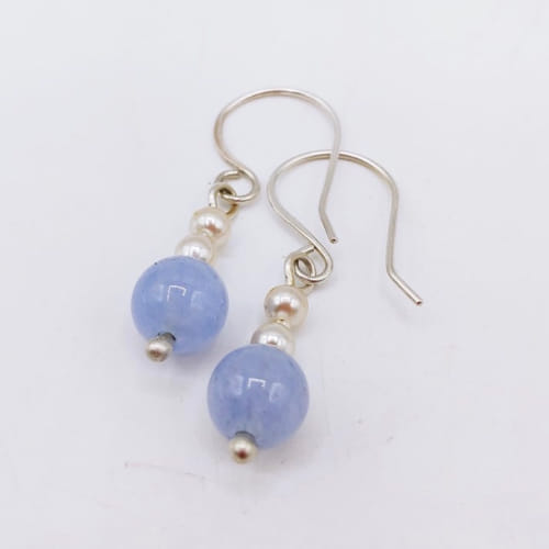 Click to view detail for DKC-1079 Earrings Aquamarine & Pearl $56