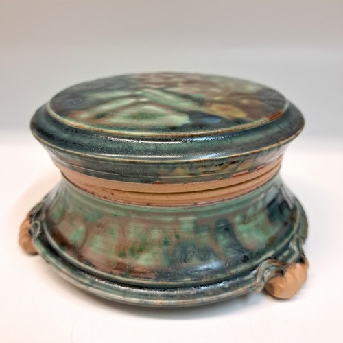 Click to view detail for #231104 Lidded Treasure Box Green $28