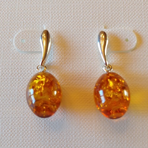 Click to view detail for HWG-117 Earrings Drop Oval Ball $40