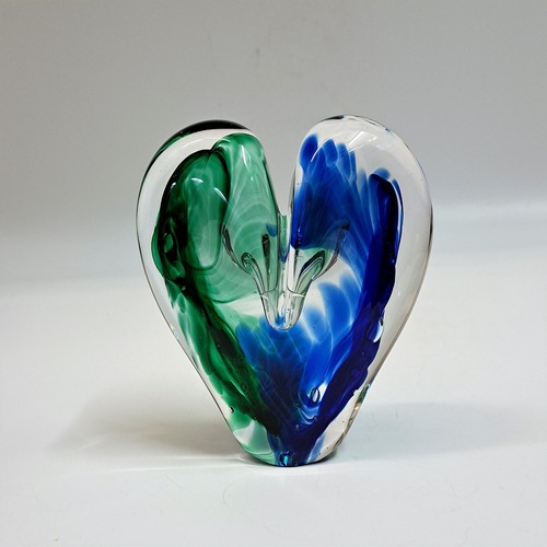 Click to view detail for DG-117 Heart Cobalt & Green $110