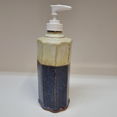 Click to view detail for #251228 Soap Dispenser Drk Blue/Ivory $18