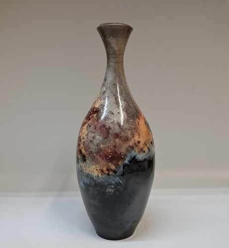 Click to view detail for BS-058 Bottle-Shaped, Pit Fired 11.5x4.5 $195