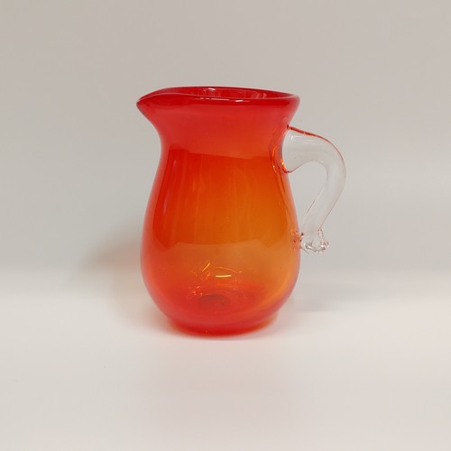 Click to view detail for DB-647 Mini Pitchers - Red 3.5x2 $33