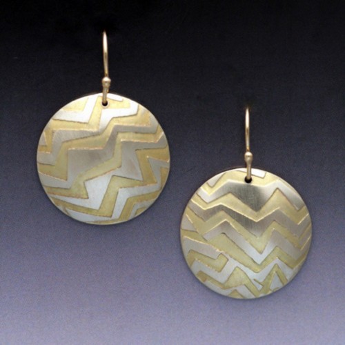 Click to view detail for MB-E402 Earrings Small Brass Disks $40