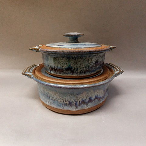 Click to view detail for Casserole, Medium or Large Blue