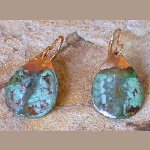 Click to view detail for EC-136 Earrings Textured Teardrop $40