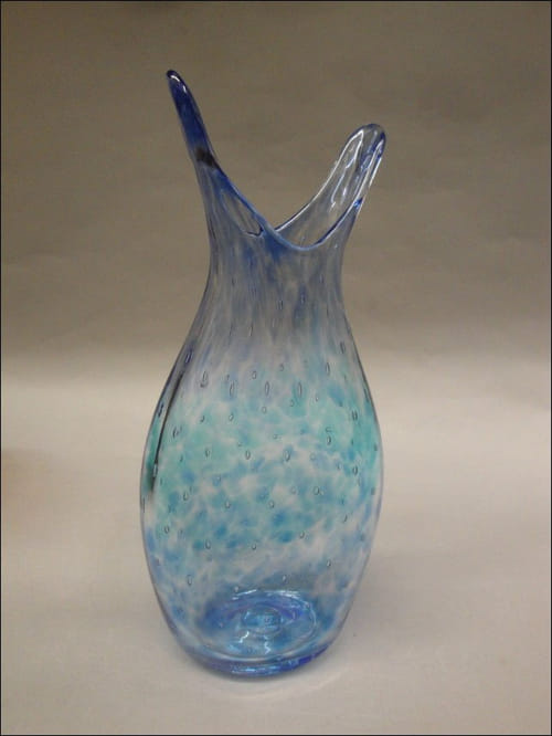 Click to view detail for DB-185 Blue Vase