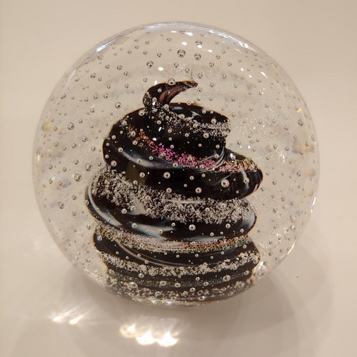 Click to view detail for DB-684 Paperweight - Black with Dicroic $95