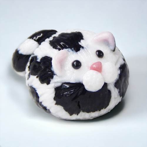 HG-197 Black/White Fat Cat $45 at Hunter Wolff Gallery