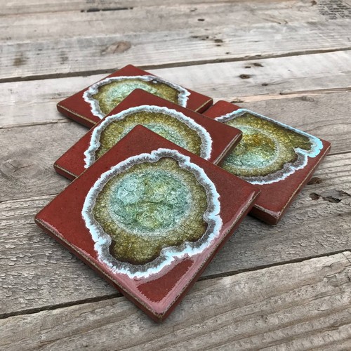Click to view detail for KB-546 Coaster Set of Four Red $42