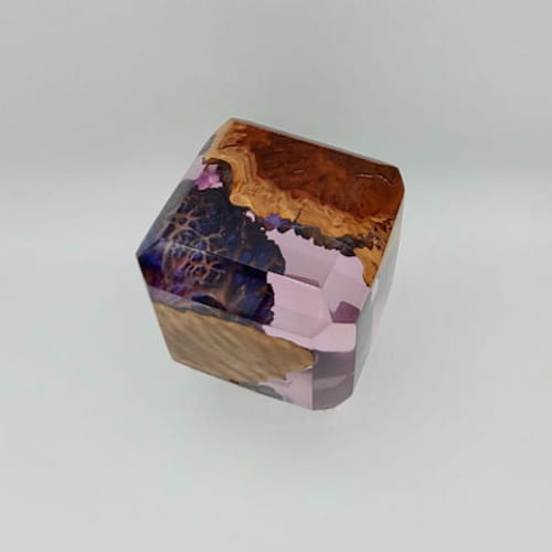 SH087 Amethyst Square / Purple 4.5x4.5 at Hunter Wolff Gallery